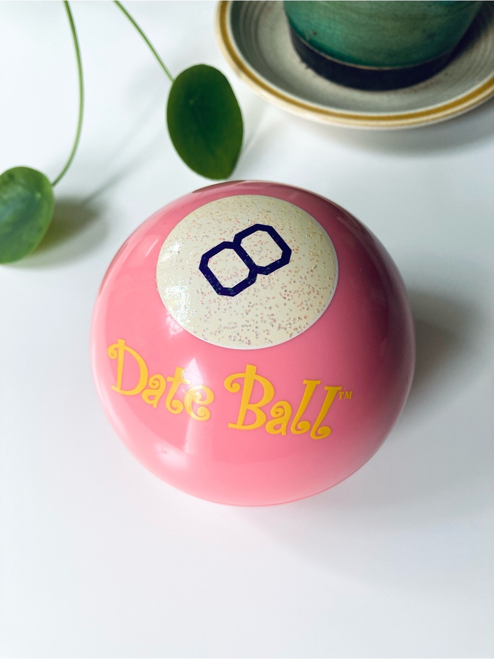 Rare Vintage Y2K Magic 8 Date Ball Pink Glitter Edition Fortune Teller Mattel